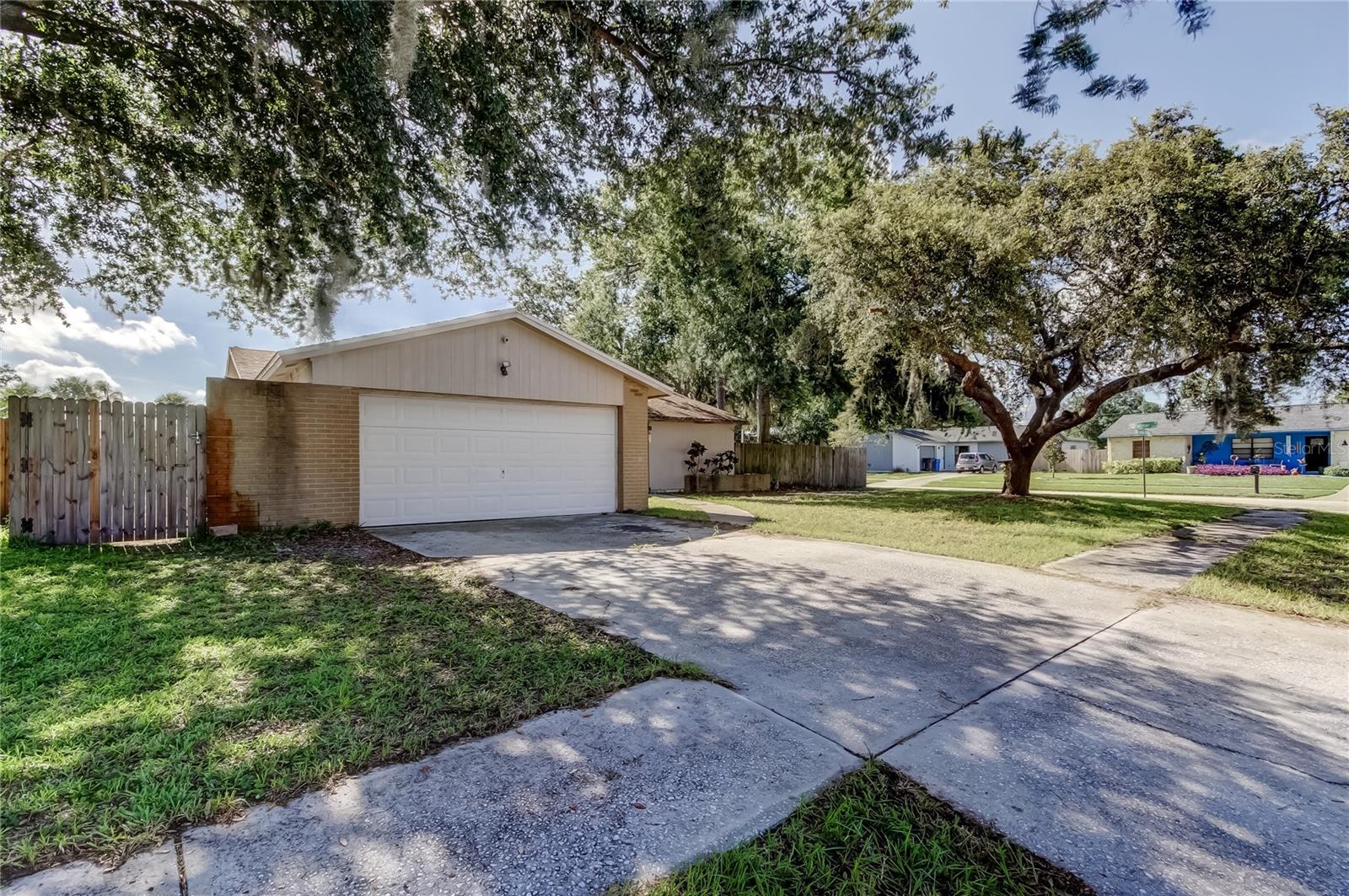 Image 3 of 52 For 14701 Cactus Wren Place