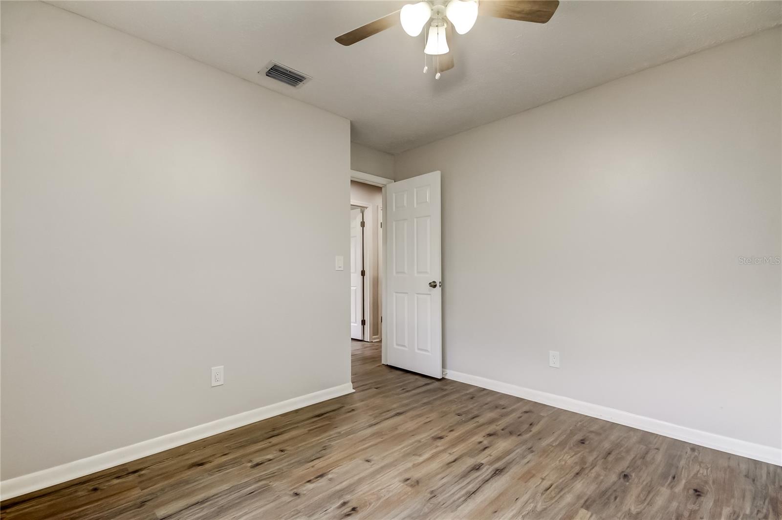 Image 31 of 52 For 14701 Cactus Wren Place