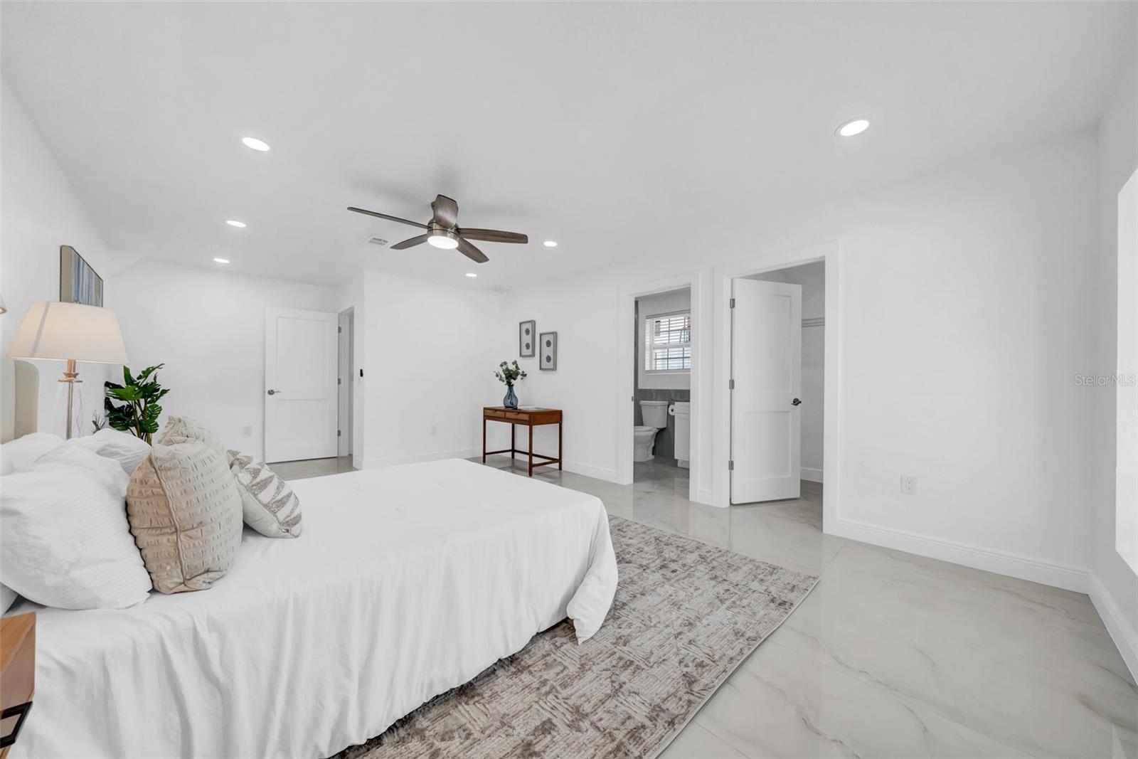 Image 19 of 53 For 2020 58th Avenue S