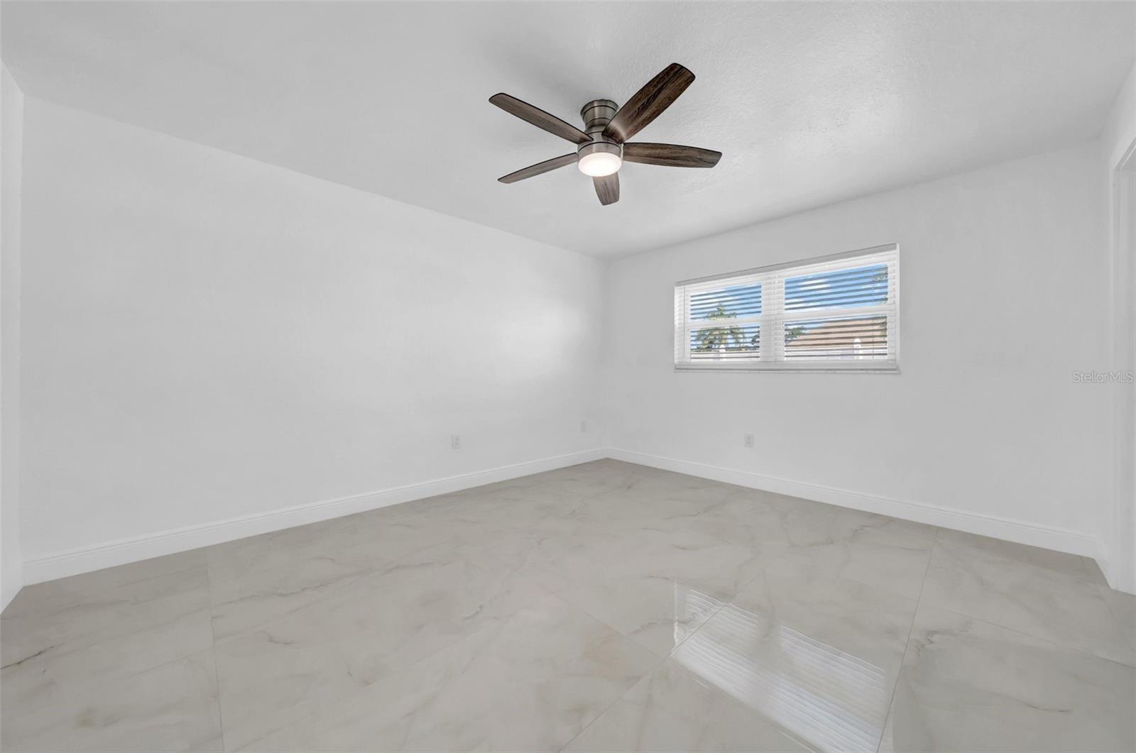 Image 23 of 53 For 2020 58th Avenue S