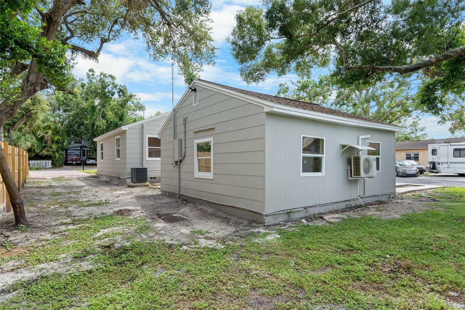 Image 14 of 43 For 2881 61st Avenue N