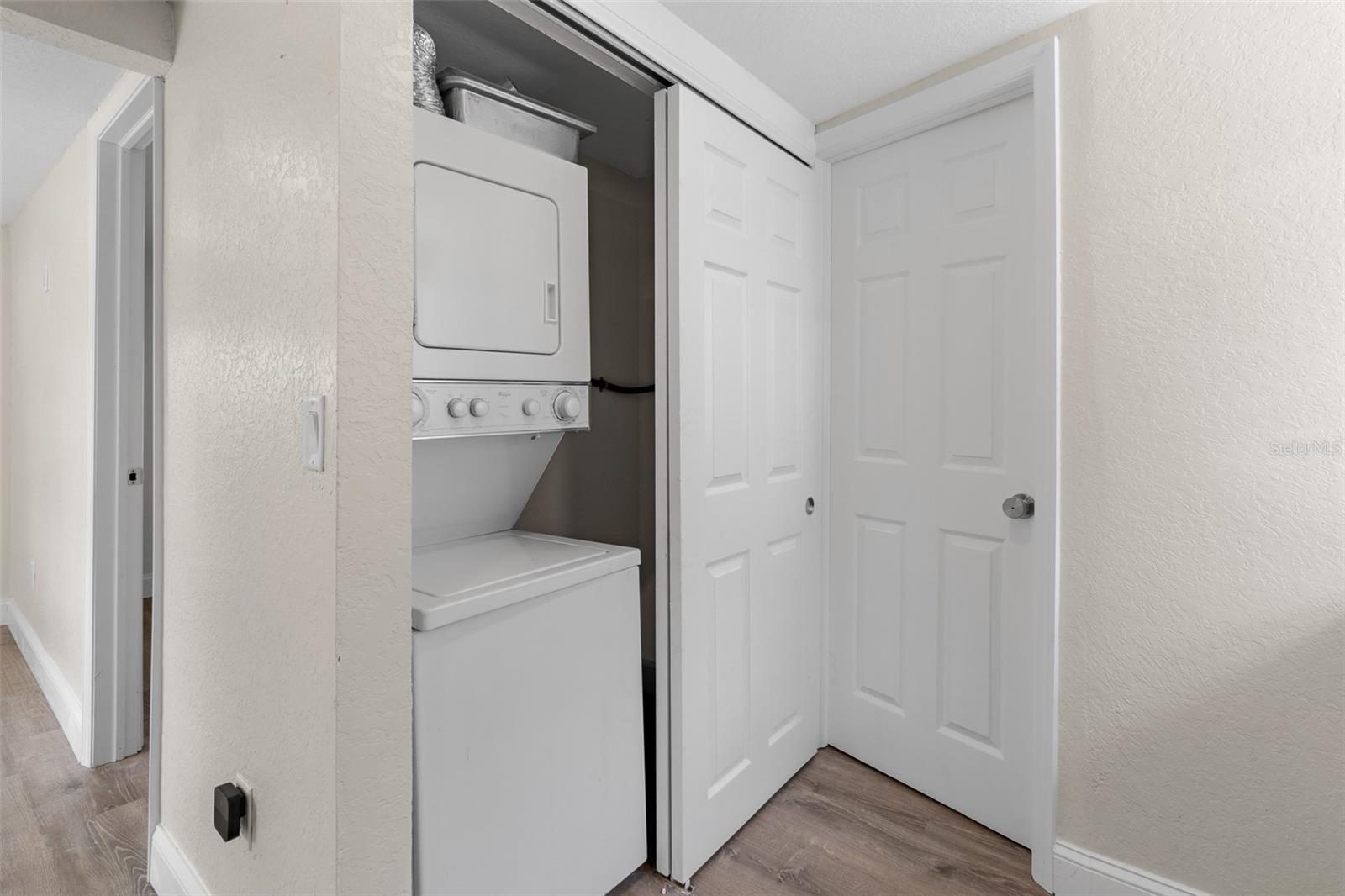 Image 21 of 43 For 2881 61st Avenue N
