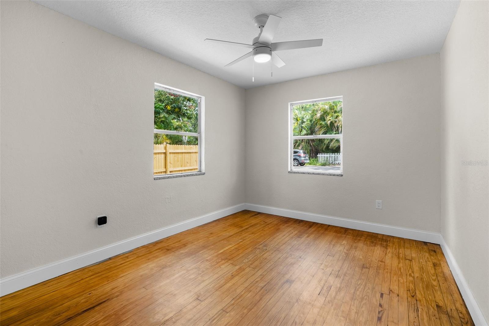 Image 34 of 43 For 2881 61st Avenue N