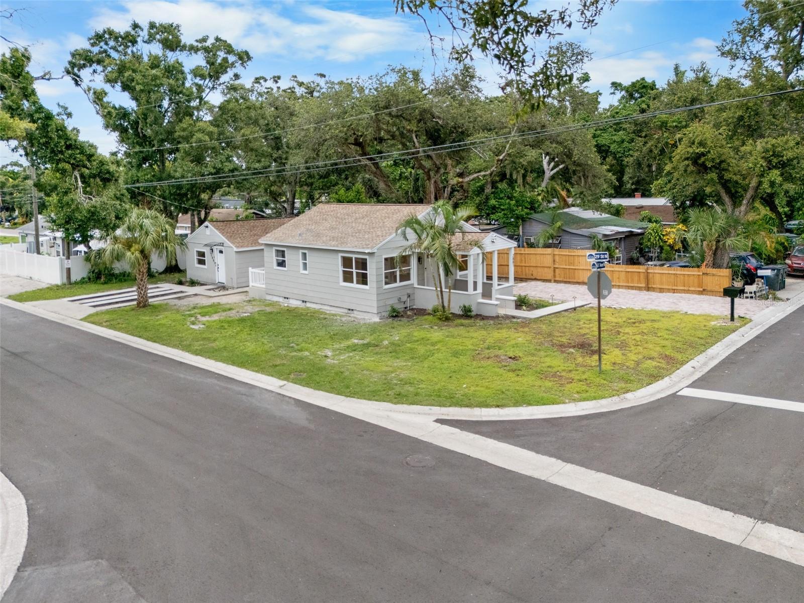 Image 42 of 43 For 2881 61st Avenue N