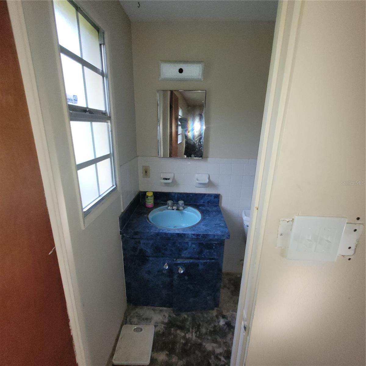 Image 10 of 10 For 6519 Stark Road