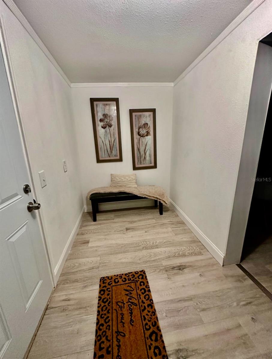 Image 3 of 21 For 409 2nd Avenue