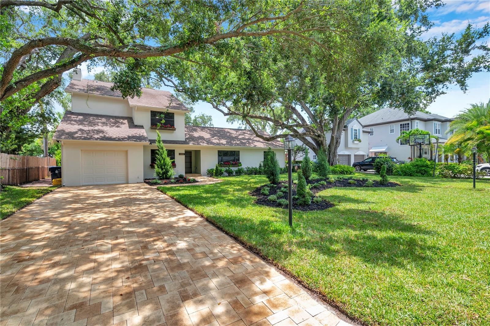Listing photo id 9 for 4504 Lamb Avenue