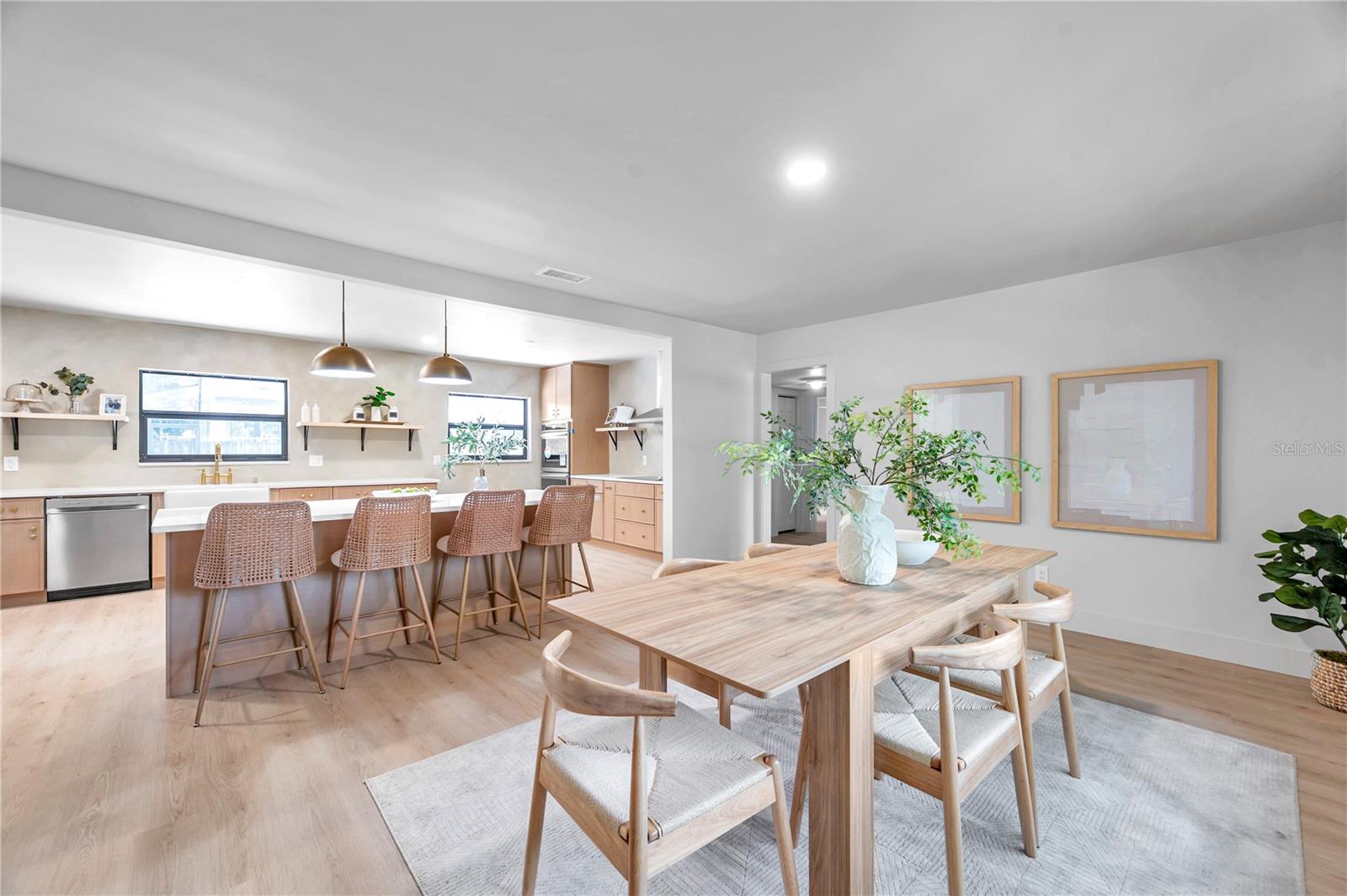 Listing photo id 18 for 4504 Lamb Avenue