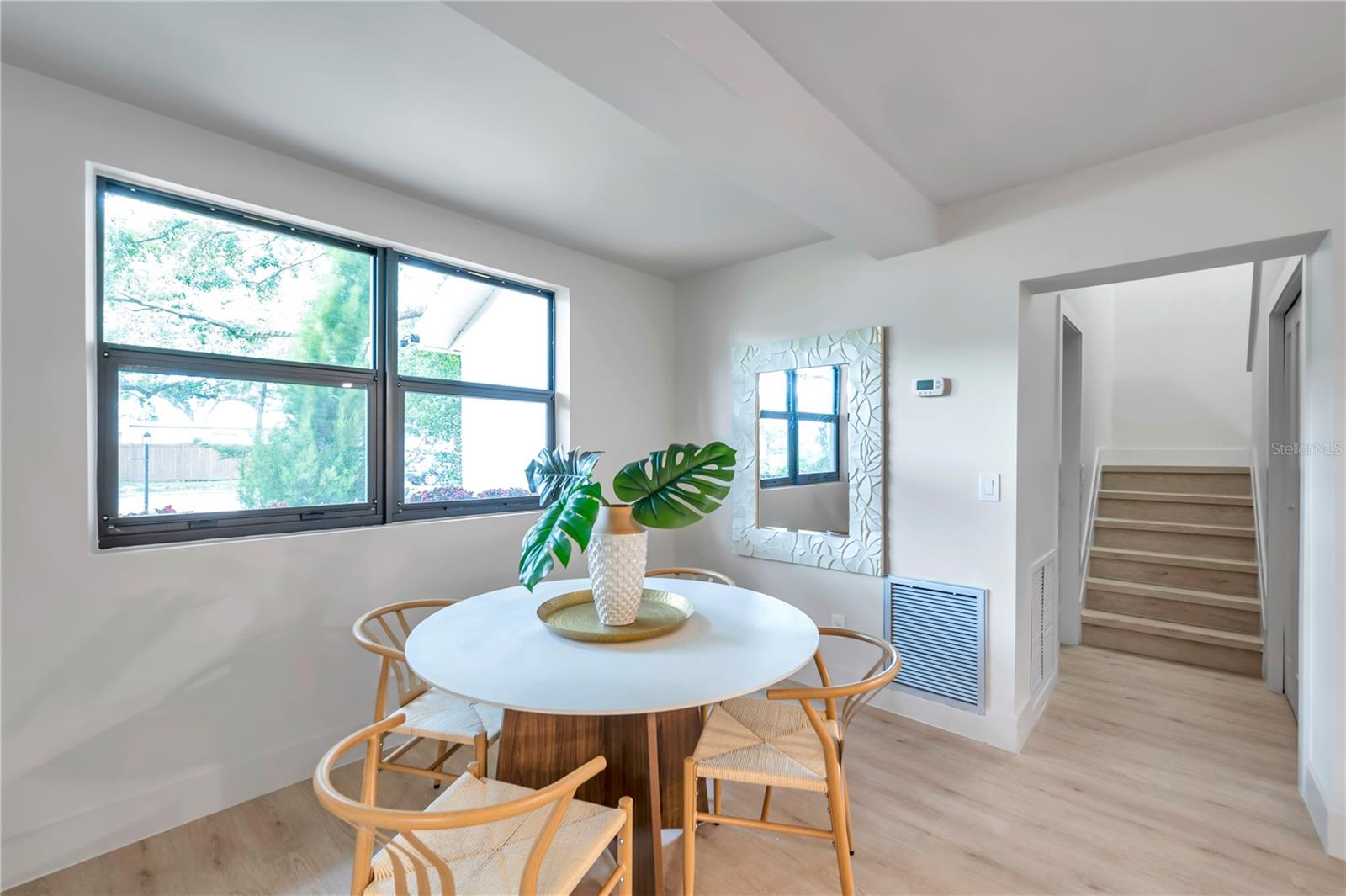 Listing photo id 22 for 4504 Lamb Avenue