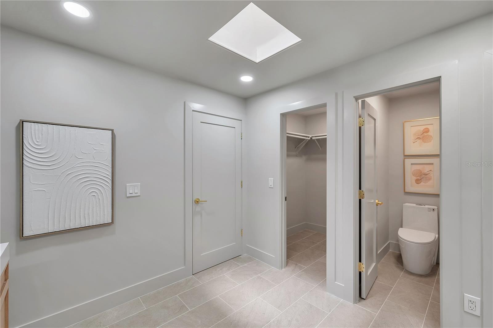 Listing photo id 43 for 4504 Lamb Avenue