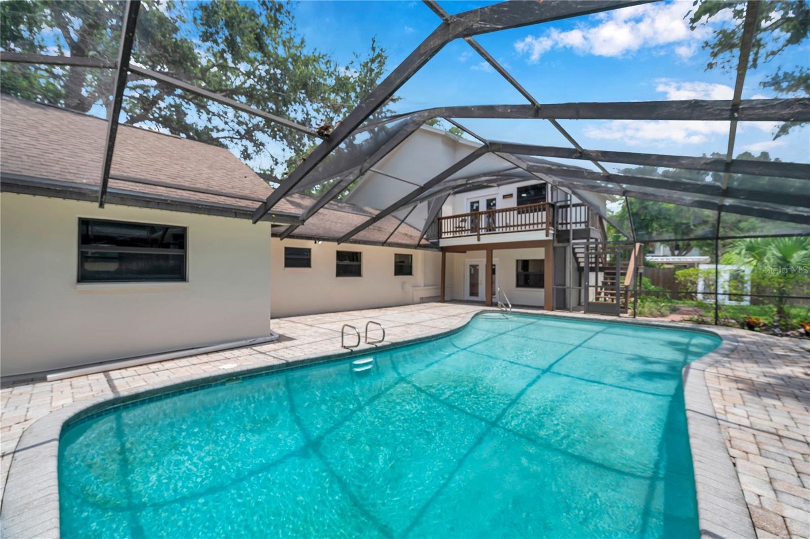 Listing photo id 61 for 4504 Lamb Avenue