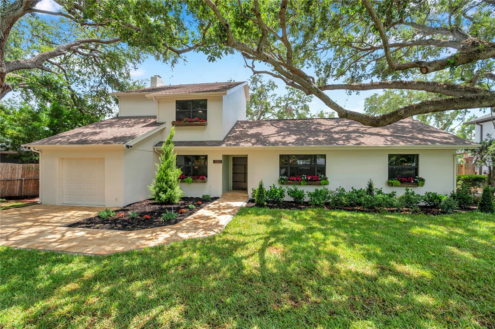 Listing photo id 7 for 4504 Lamb Avenue