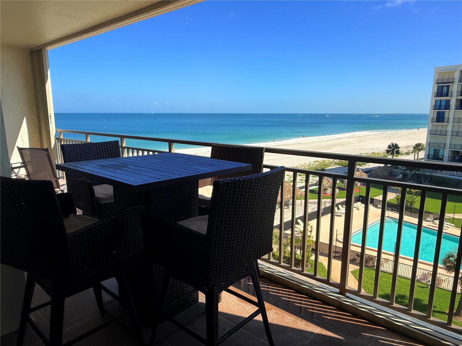 Image 3 of 21 For 1430 Gulf Boulevard 511