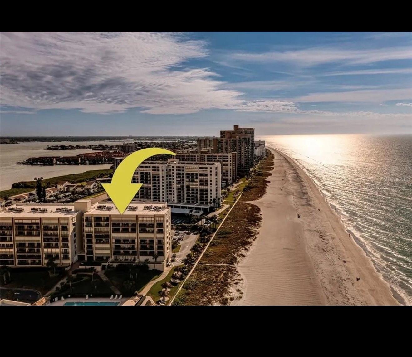 Image 8 of 21 For 1430 Gulf Boulevard 511