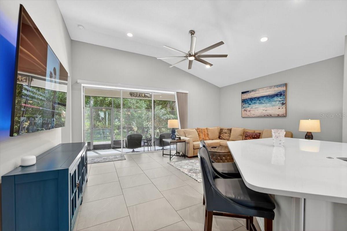 Image 17 of 40 For 9017 Spruce Creek Circle