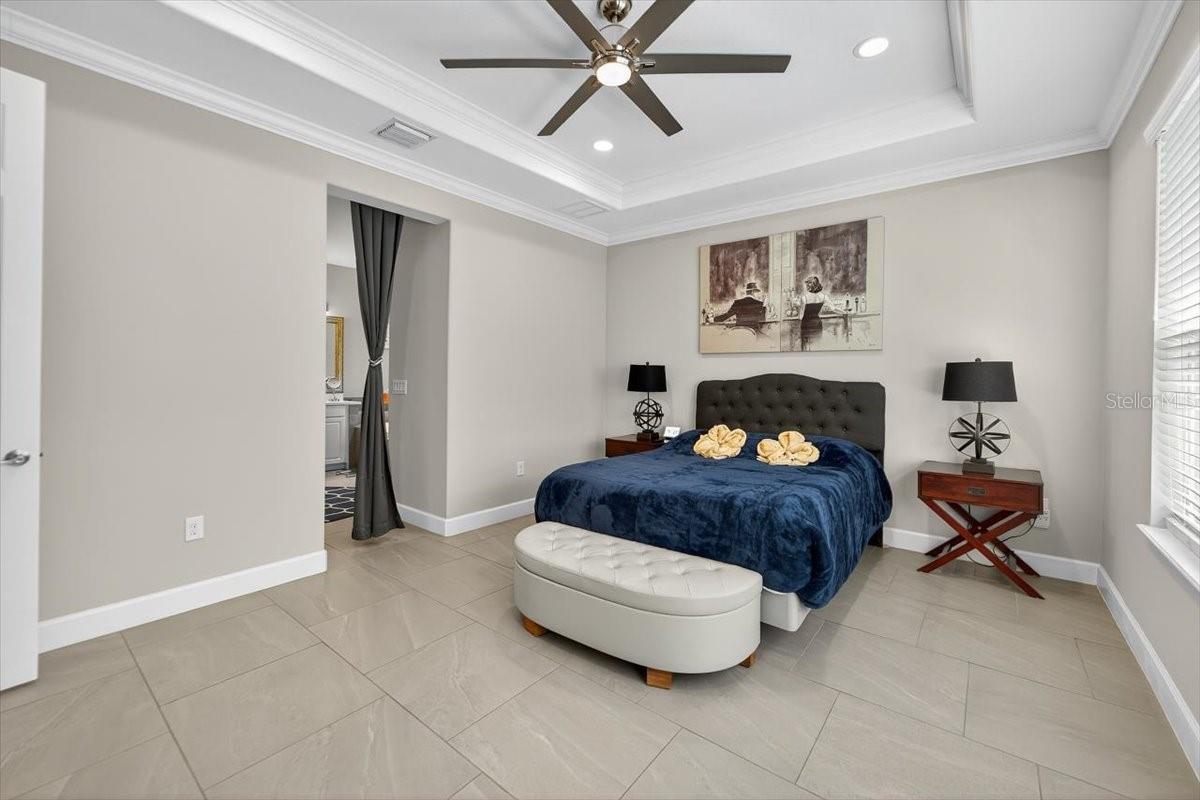 Image 27 of 40 For 9017 Spruce Creek Circle