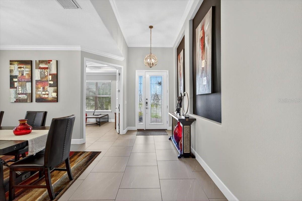 Image 7 of 40 For 9017 Spruce Creek Circle