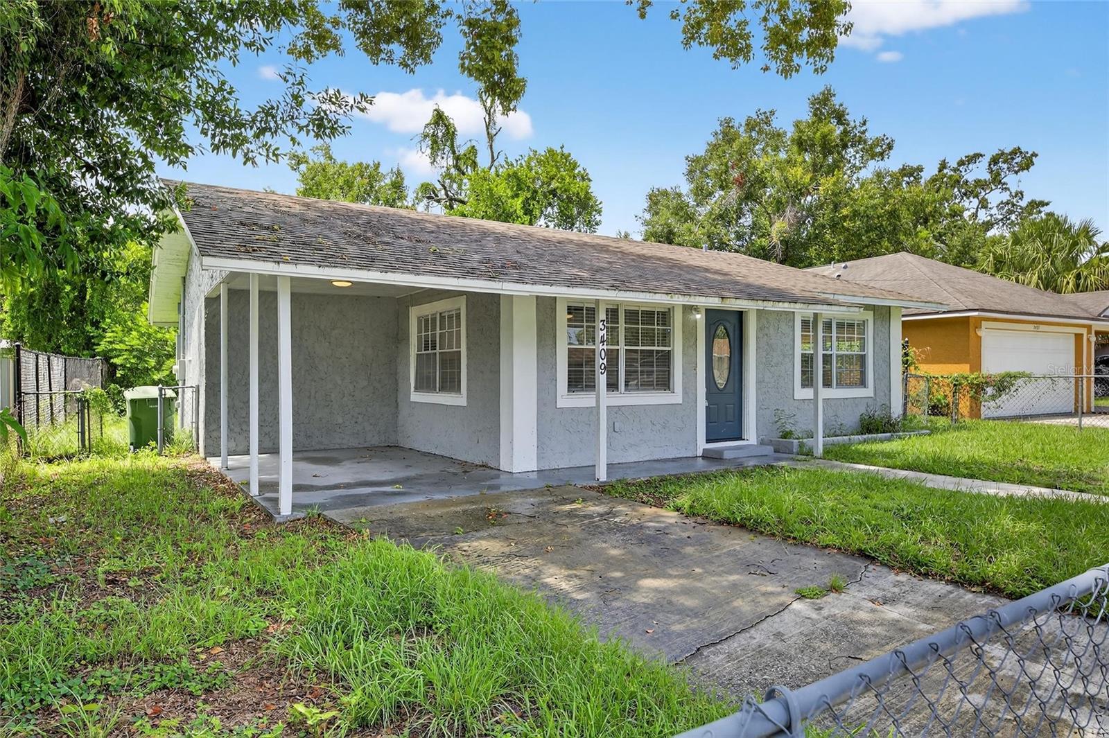 Listing photo id 1 for 3409 Comanche Avenue