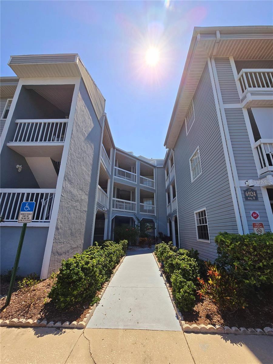 Details for 6924 Stones Throw Circle N 8104, ST PETERSBURG, FL 33710