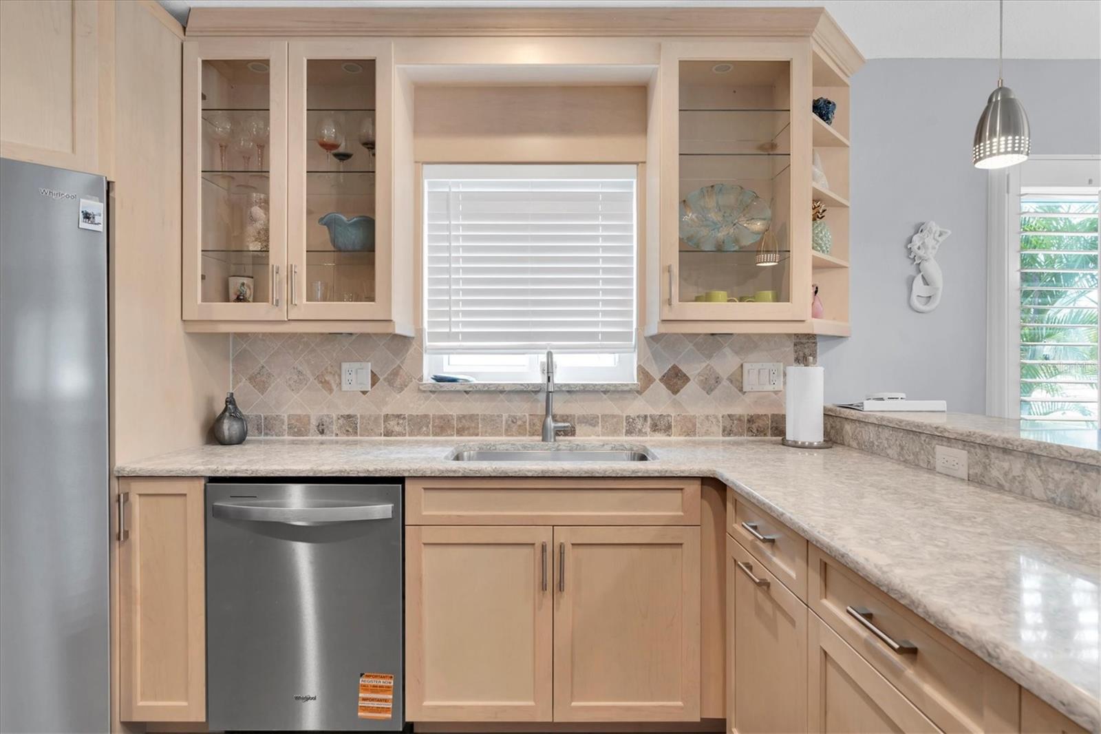 Image 15 of 32 For 528 77th Avenue