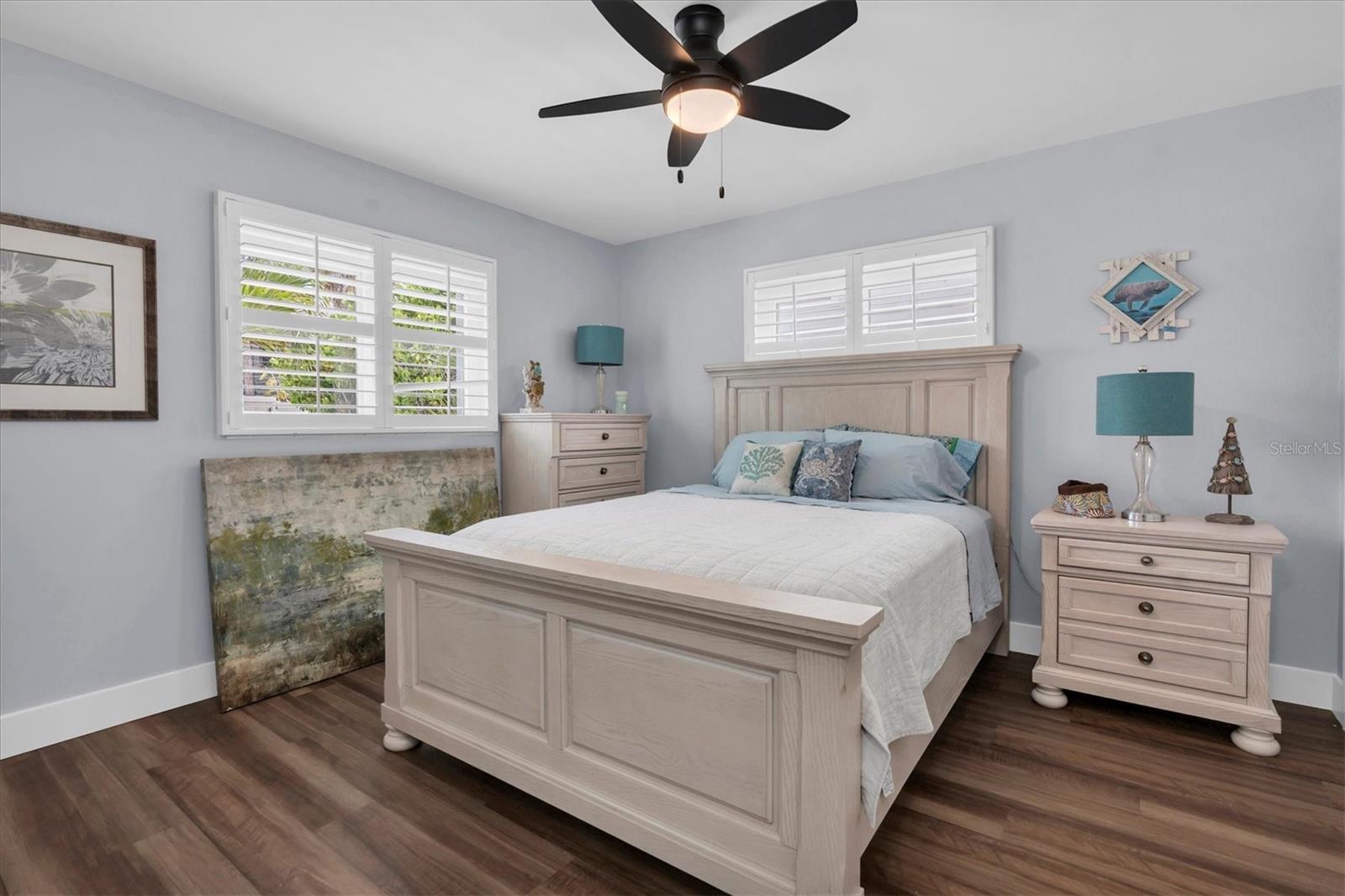 Image 21 of 32 For 528 77th Avenue