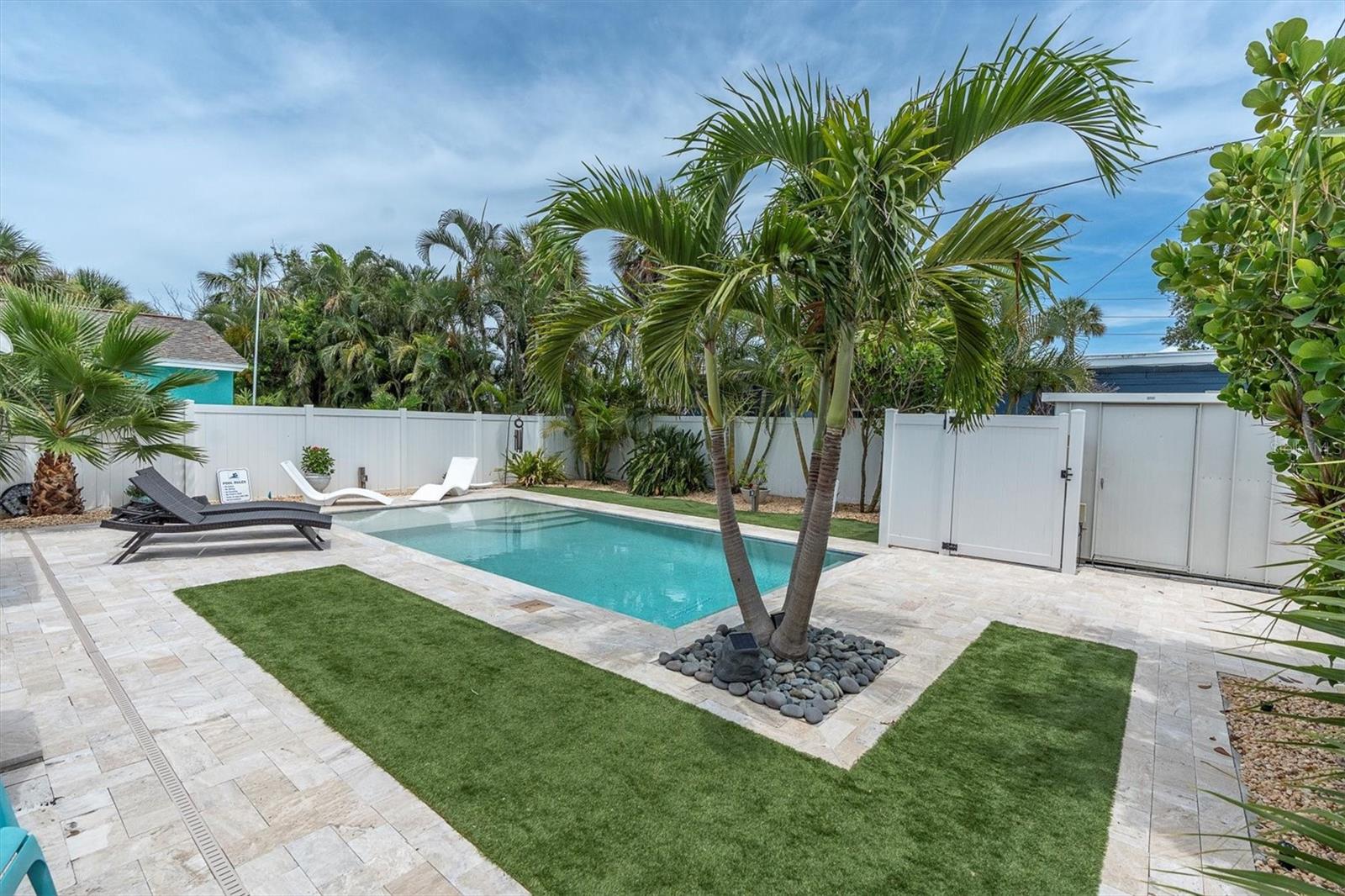 Image 27 of 32 For 528 77th Avenue