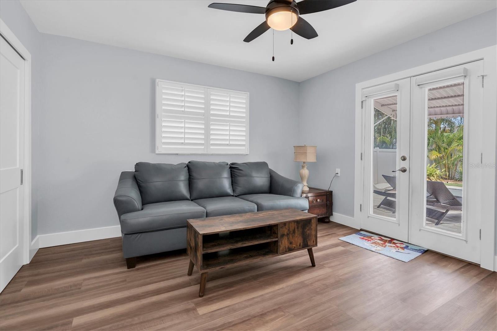 Image 6 of 32 For 528 77th Avenue