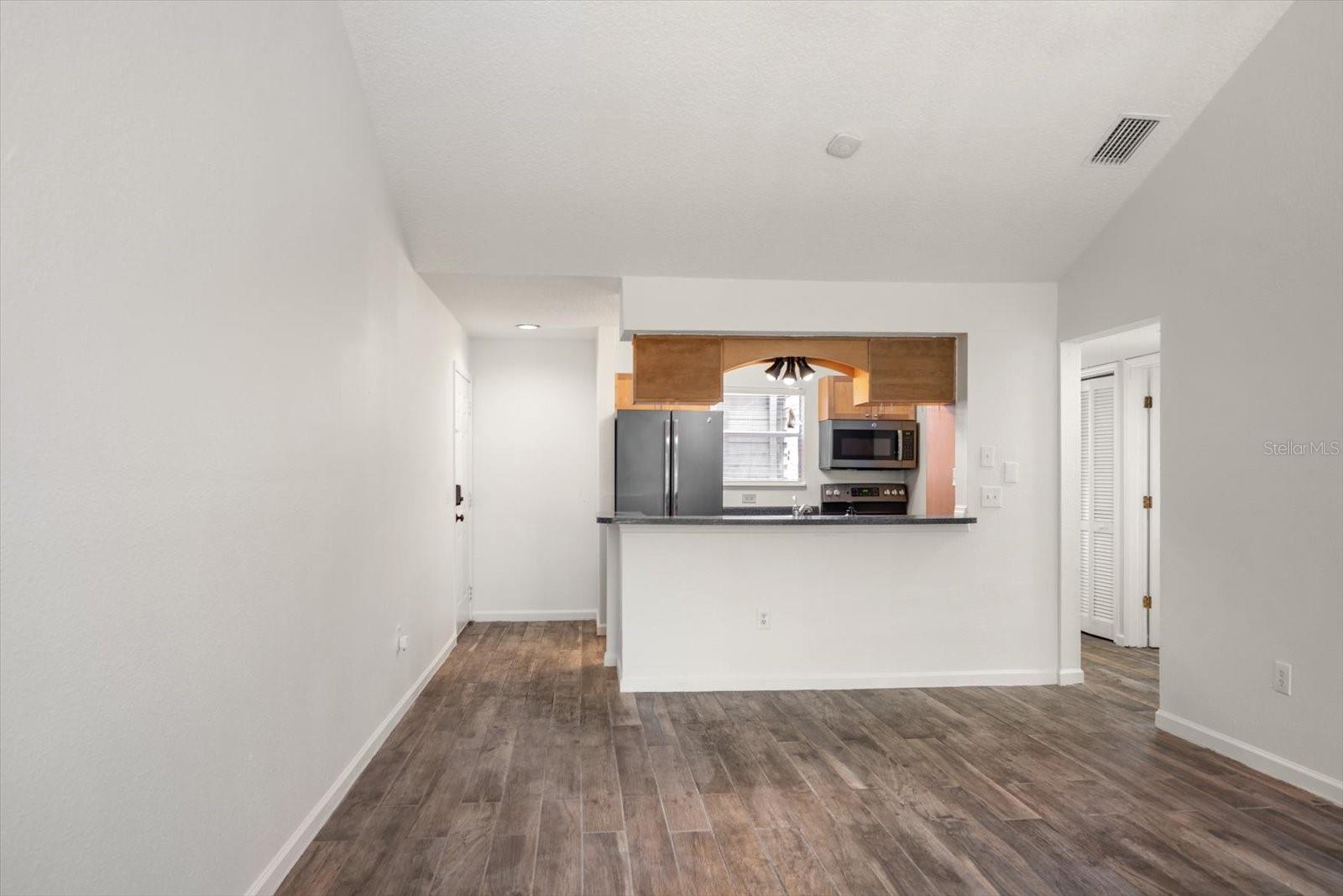 Image 9 of 38 For 2500 Winding Creek Boulevard G303