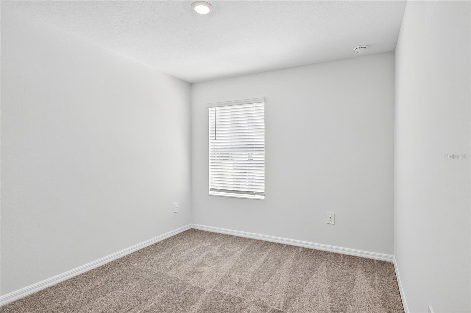 Image 20 of 41 For 11075 65th Terrace E