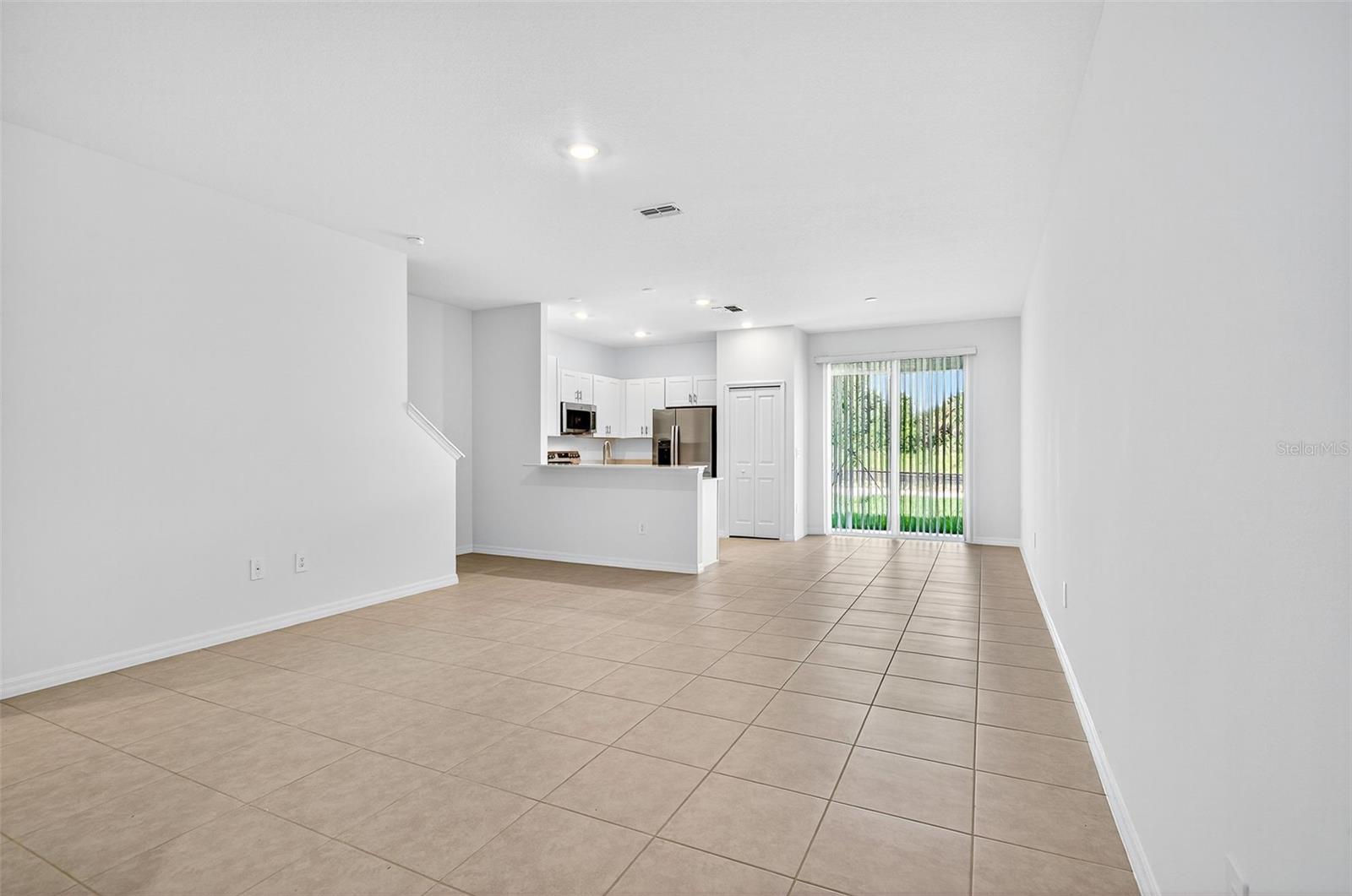 Image 4 of 41 For 11075 65th Terrace E