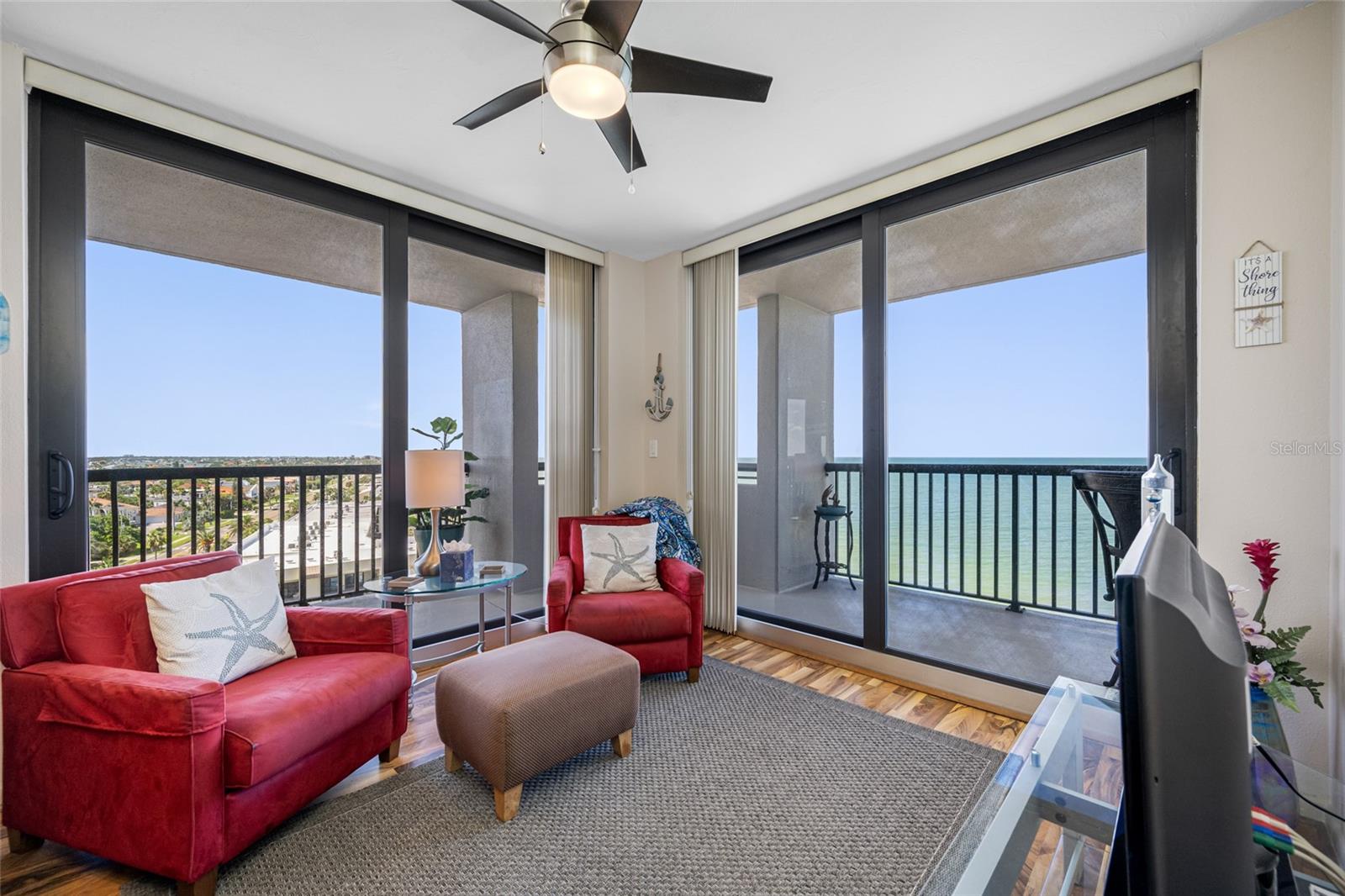 Image 30 of 81 For 1660 Gulf Boulevard 1001