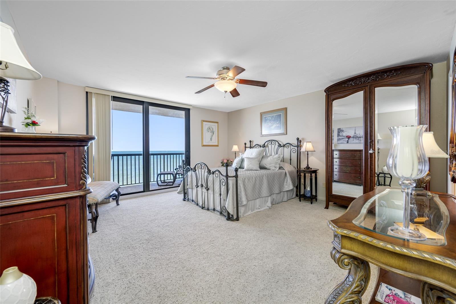 Image 34 of 81 For 1660 Gulf Boulevard 1001