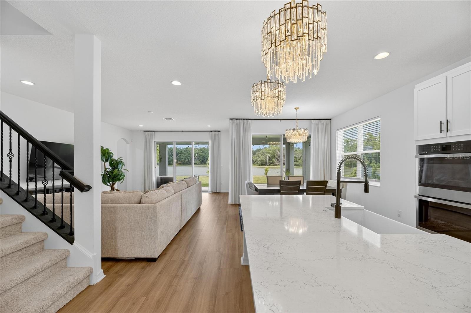 Image 18 of 93 For 10831 Sundrift Drive