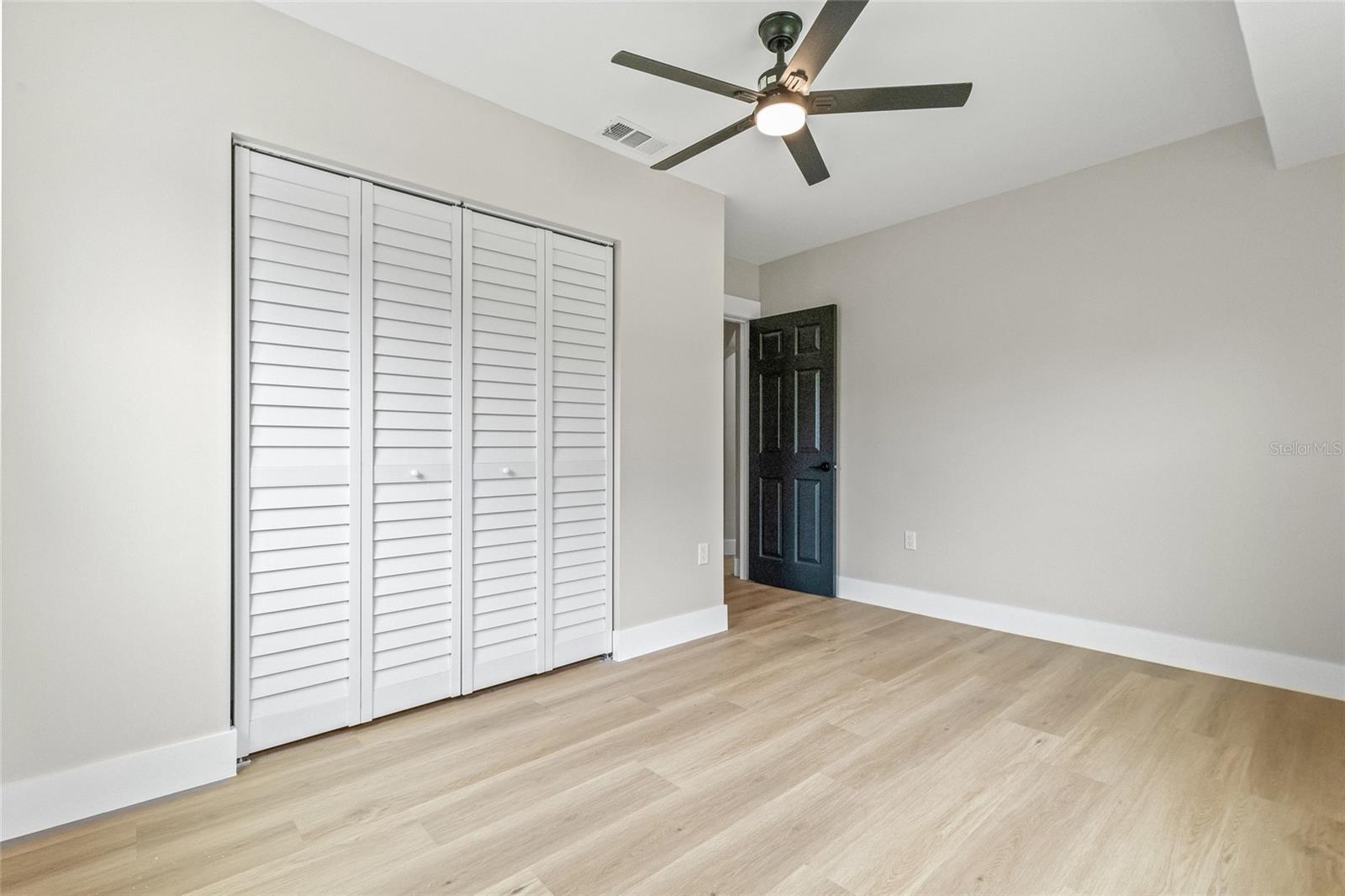Image 20 of 31 For 731 38th Avenue N