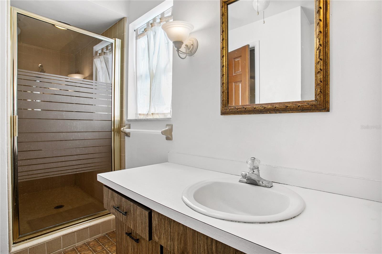 Image 13 of 44 For 12880 90th Avenue