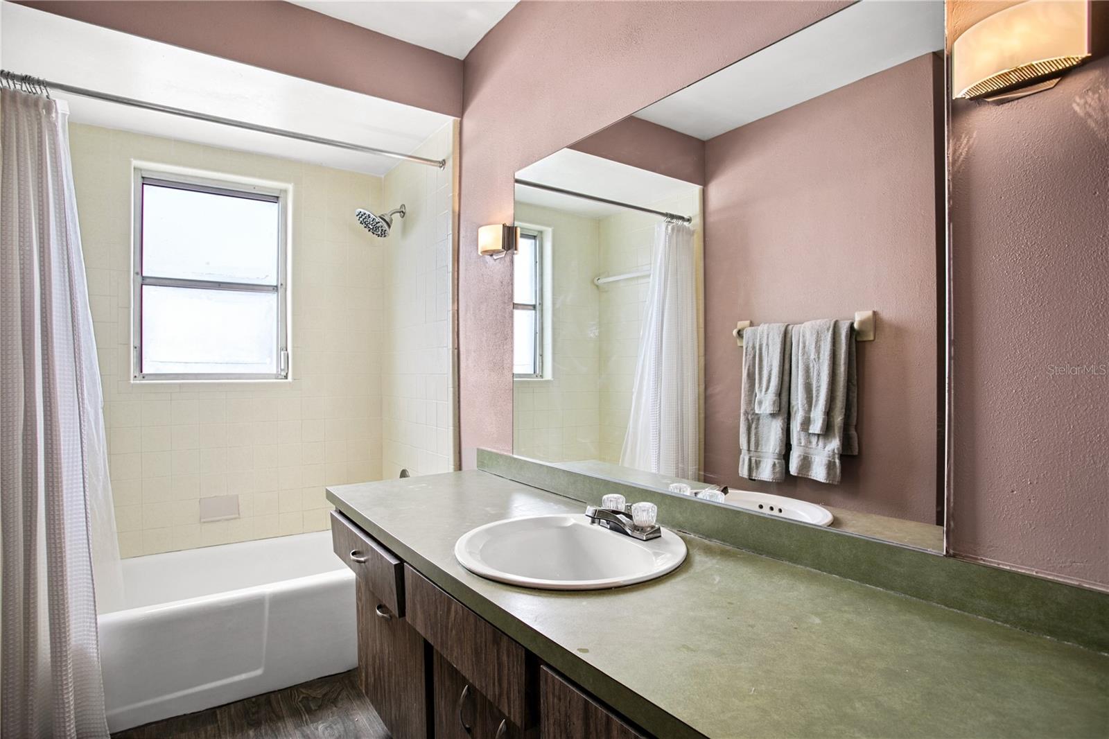 Image 16 of 44 For 12880 90th Avenue
