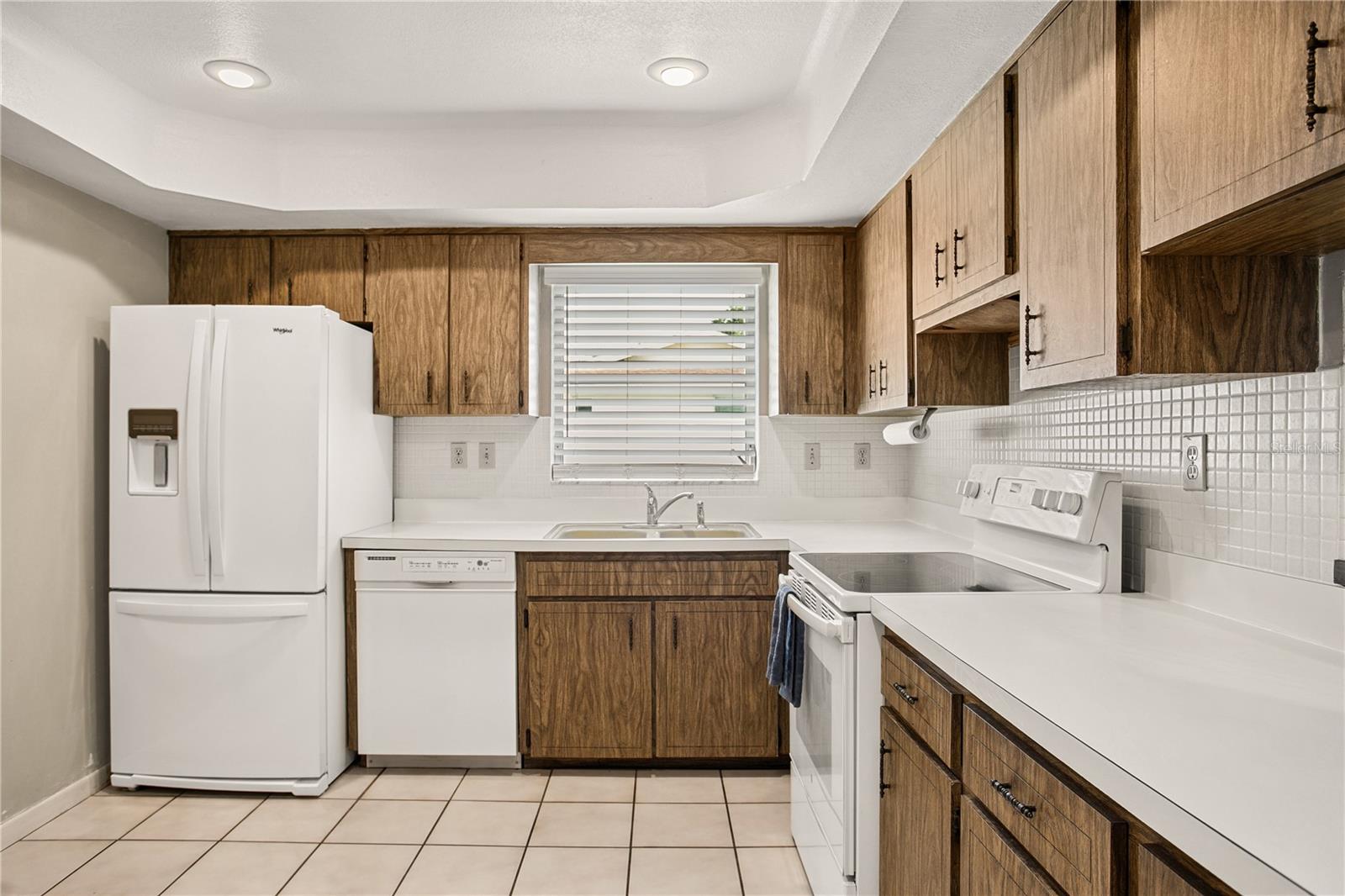 Image 8 of 44 For 12880 90th Avenue
