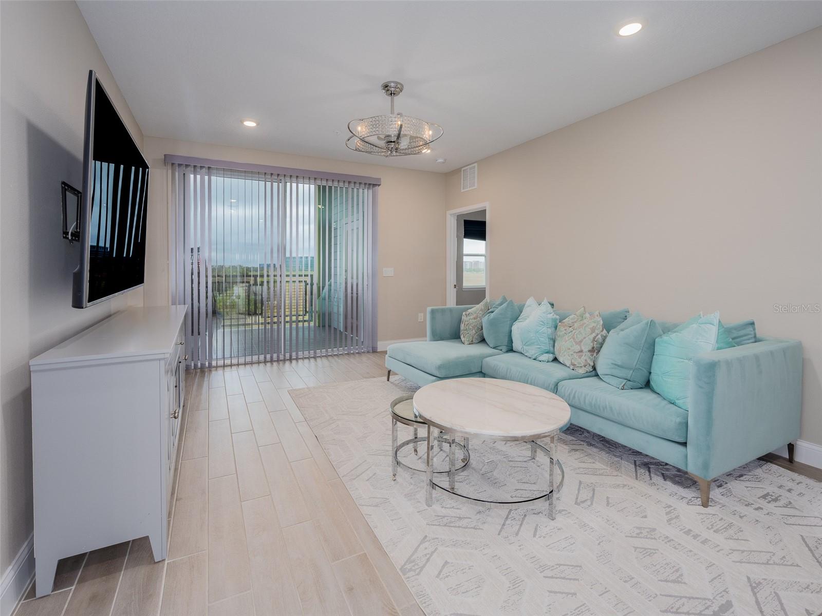 Image 14 of 42 For 7517 Laureate Boulevard 4303