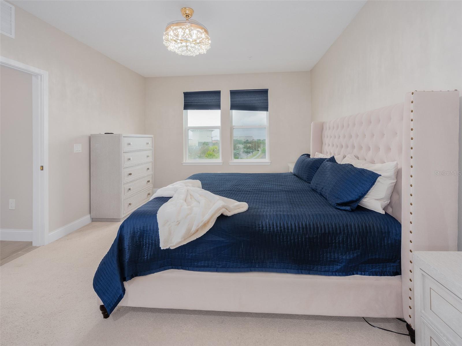 Image 15 of 42 For 7517 Laureate Boulevard 4303