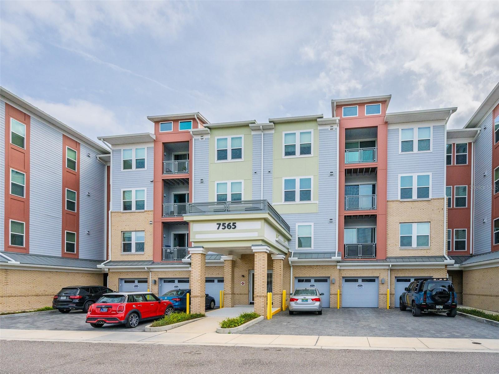 Image 29 of 42 For 7517 Laureate Boulevard 4303