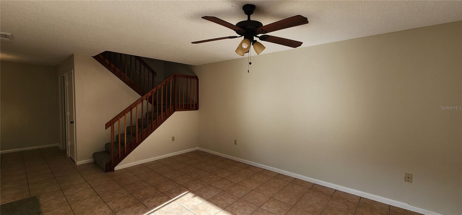 Image 4 of 20 For 2702 5th Court