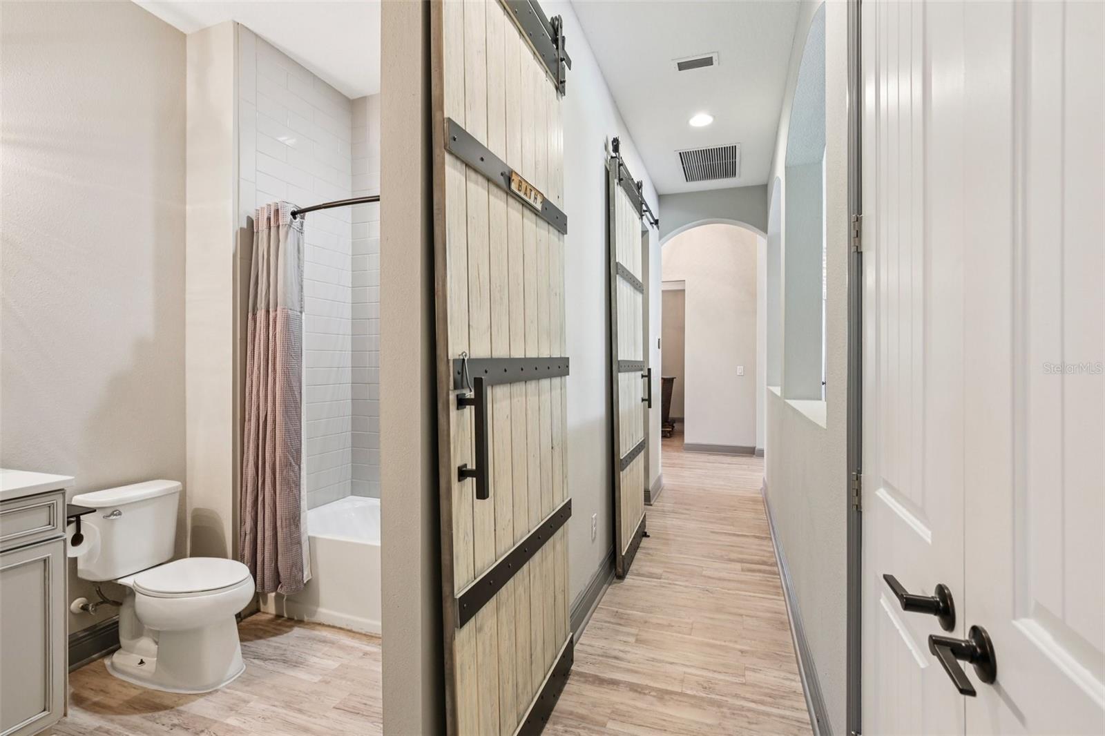 Image 39 of 68 For 13008 Paddock Wood Place