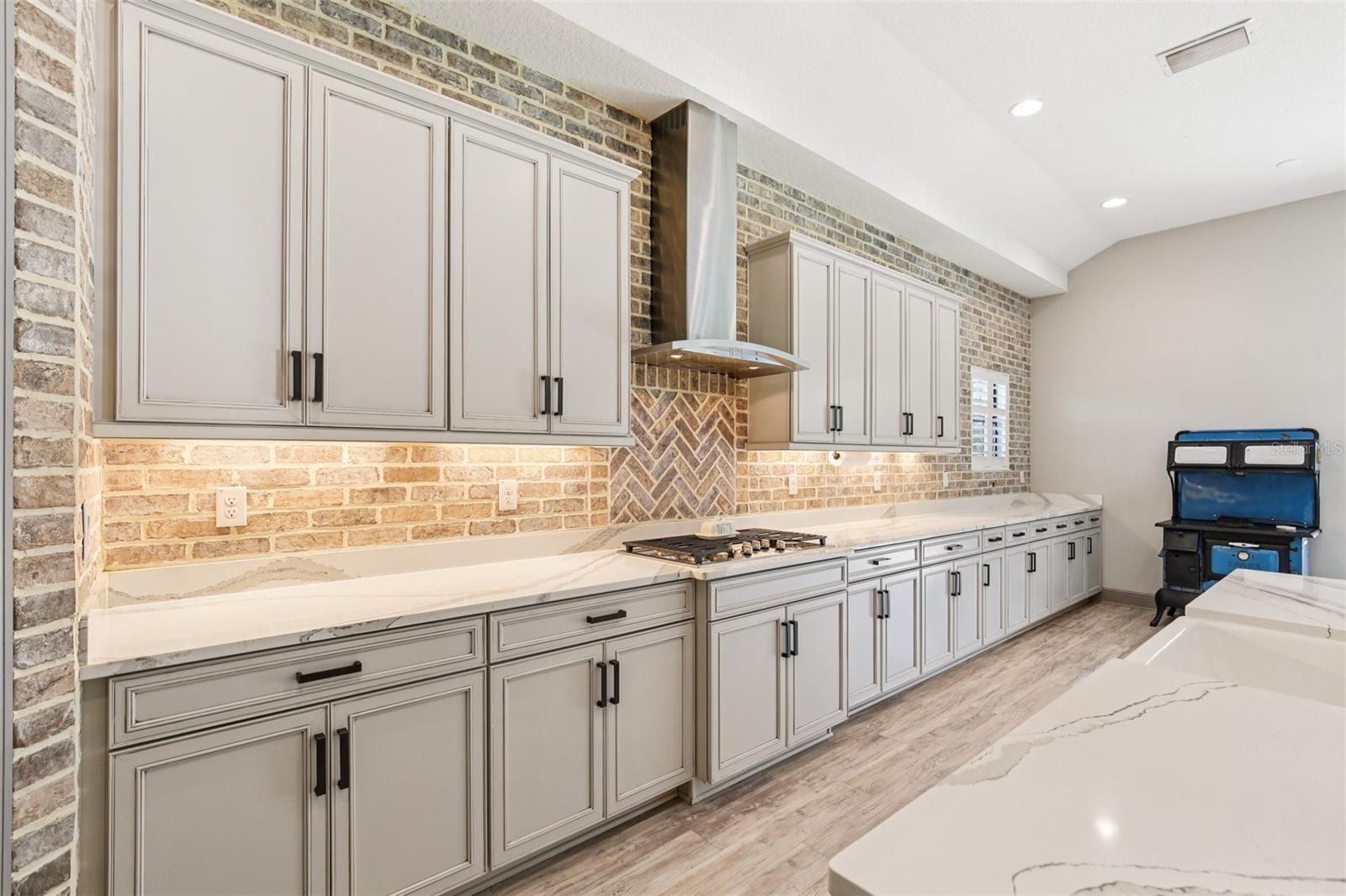 Image 7 of 68 For 13008 Paddock Wood Place