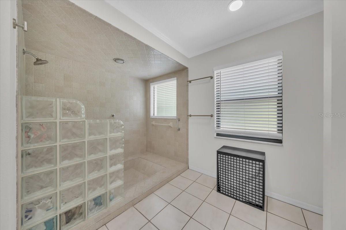 Image 23 of 43 For 505 Centerbrook Drive