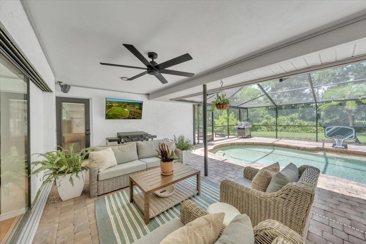 Image 32 of 43 For 505 Centerbrook Drive