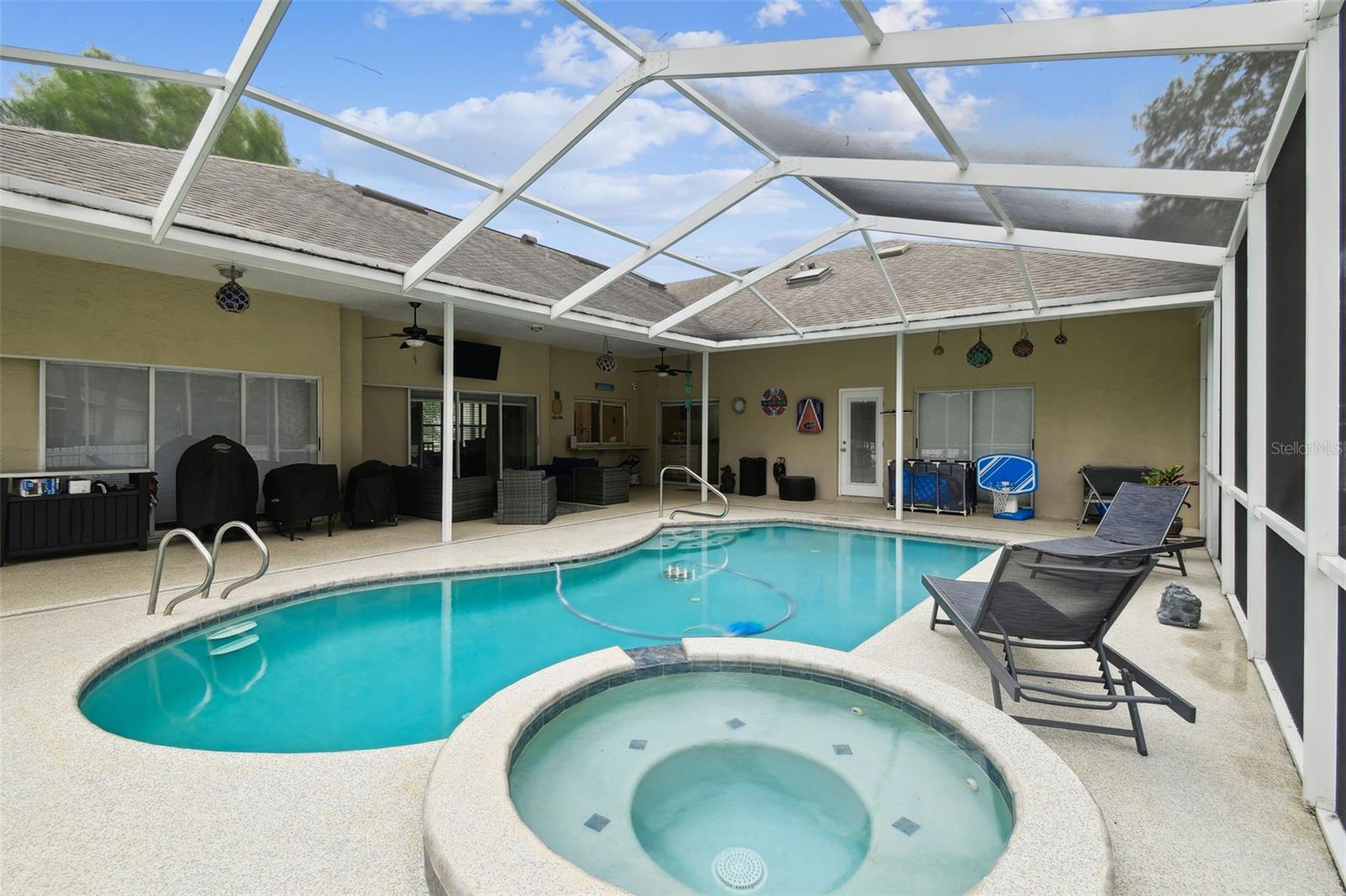 Image 39 of 57 For 2706 Fairway Drive