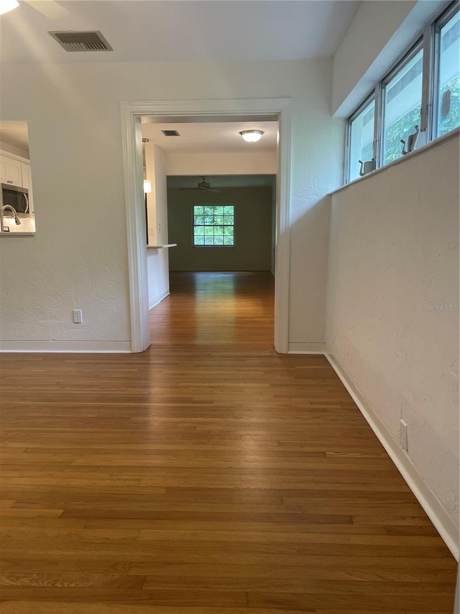 Image 5 of 6 For 1236 15th Street N