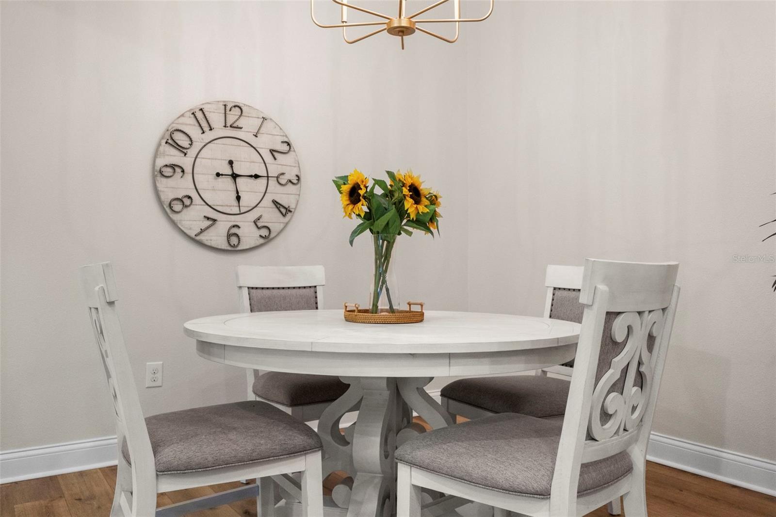 Image 18 of 47 For 20821 Amanda Oak Court