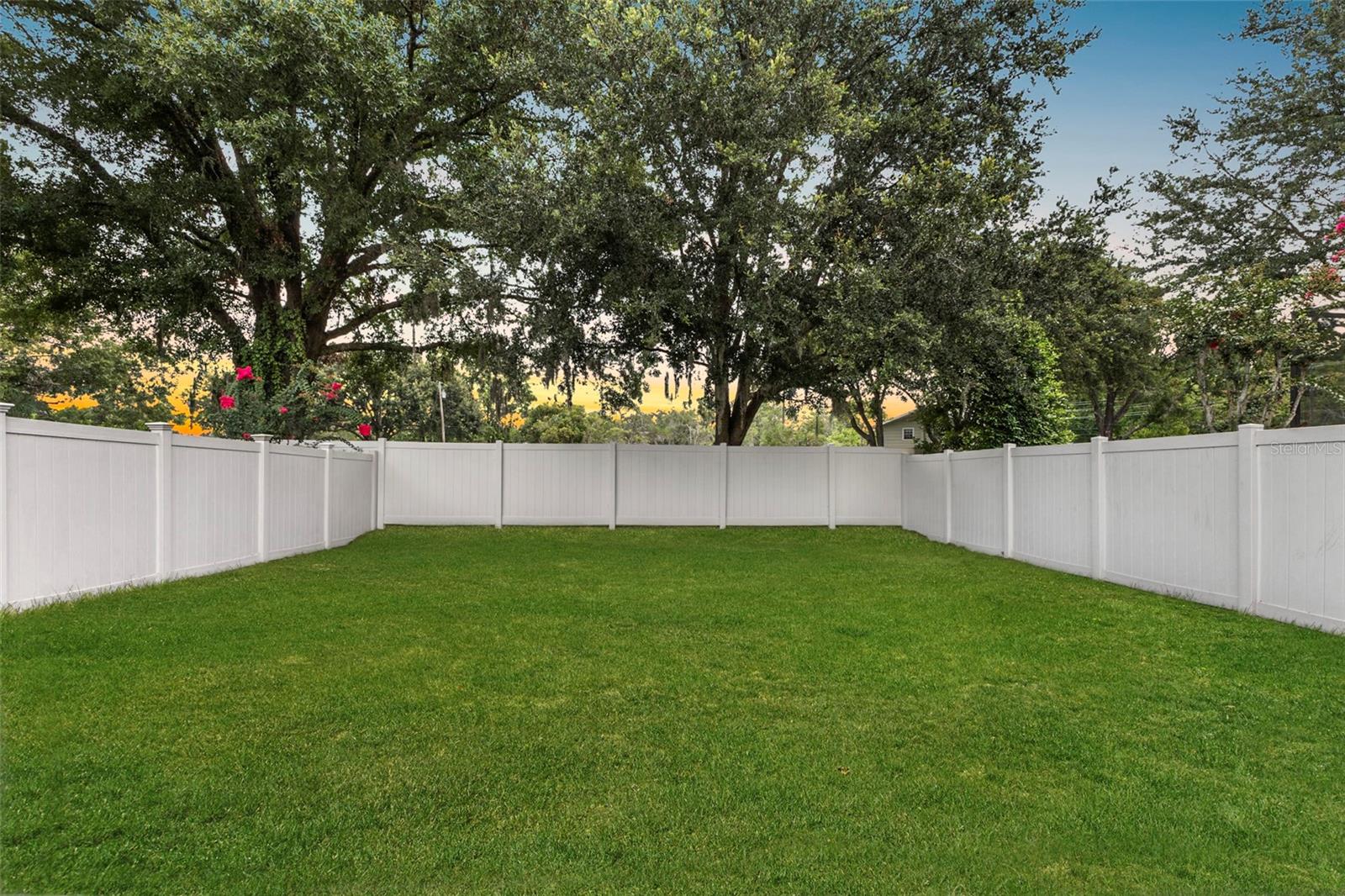 Image 33 of 47 For 20821 Amanda Oak Court