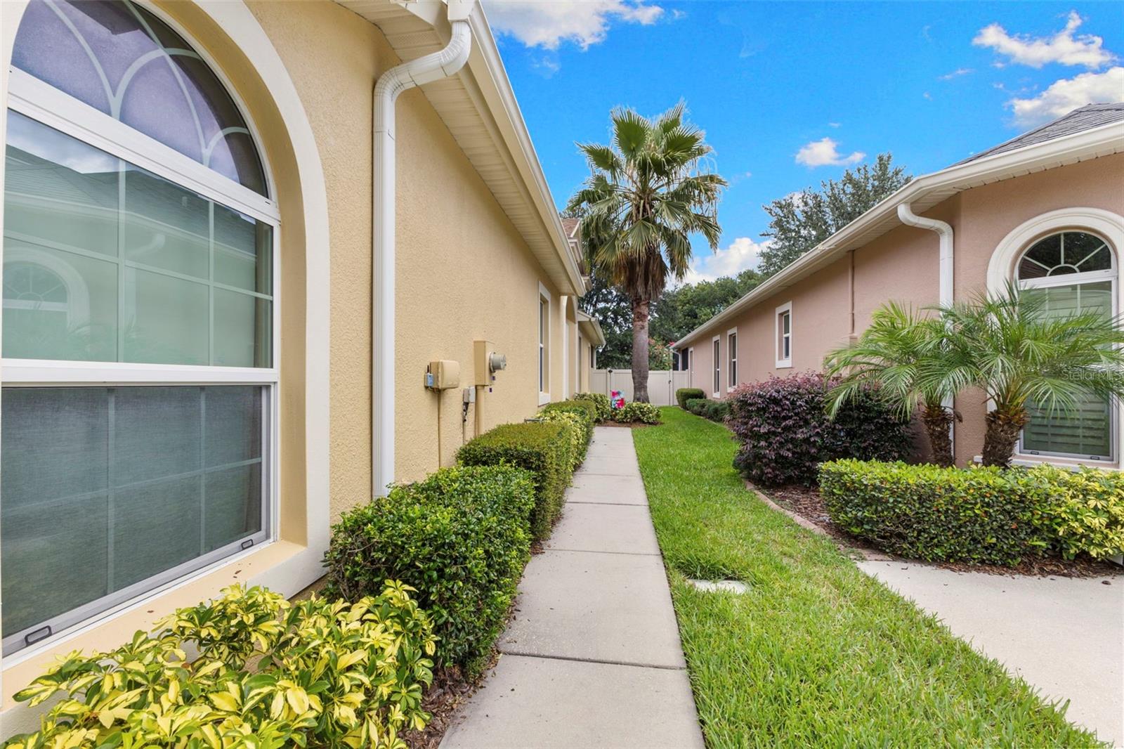 Image 4 of 47 For 20821 Amanda Oak Court
